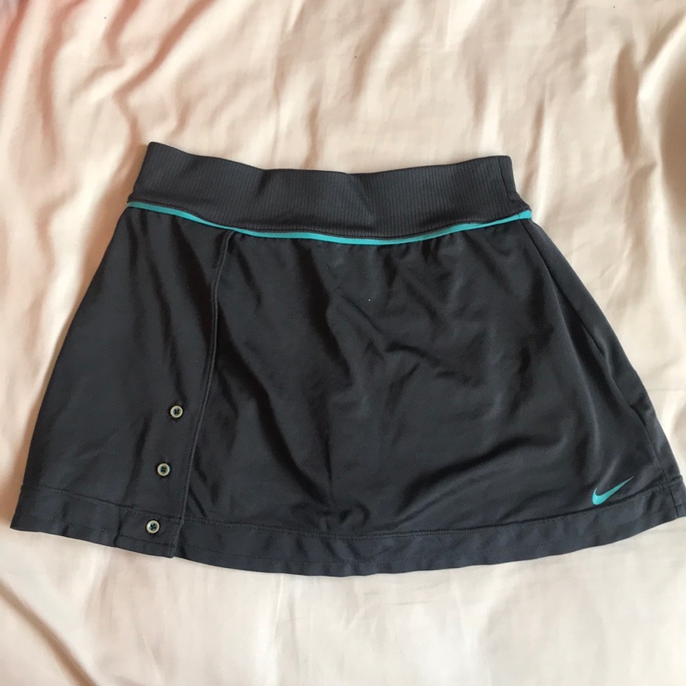 Nike exercise skirt